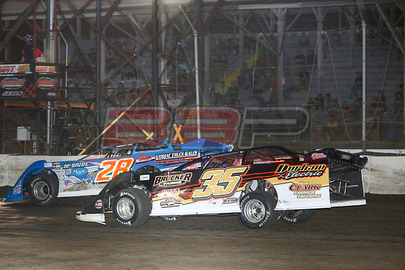 0T5A2400